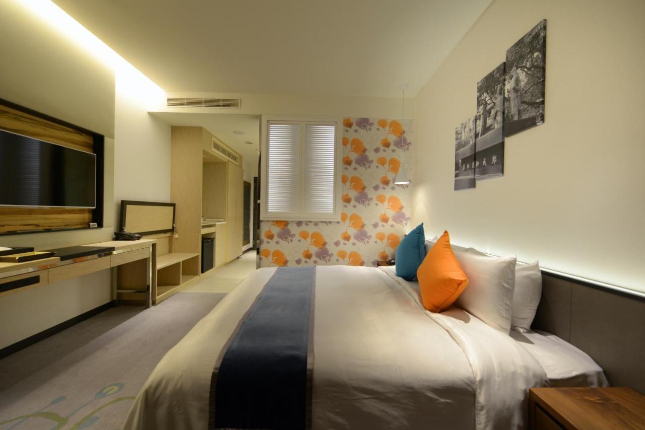 Golden Tulip Glory Fine Hotel Đài Nam Ngoại thất bức ảnh