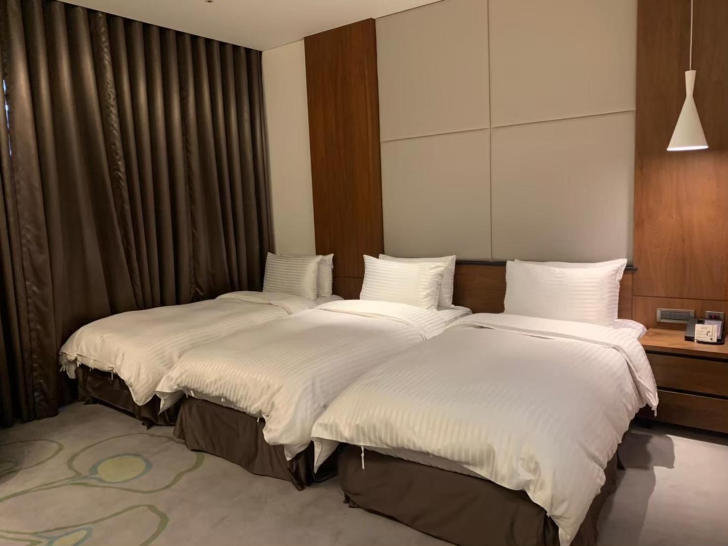 Golden Tulip Glory Fine Hotel Đài Nam Ngoại thất bức ảnh