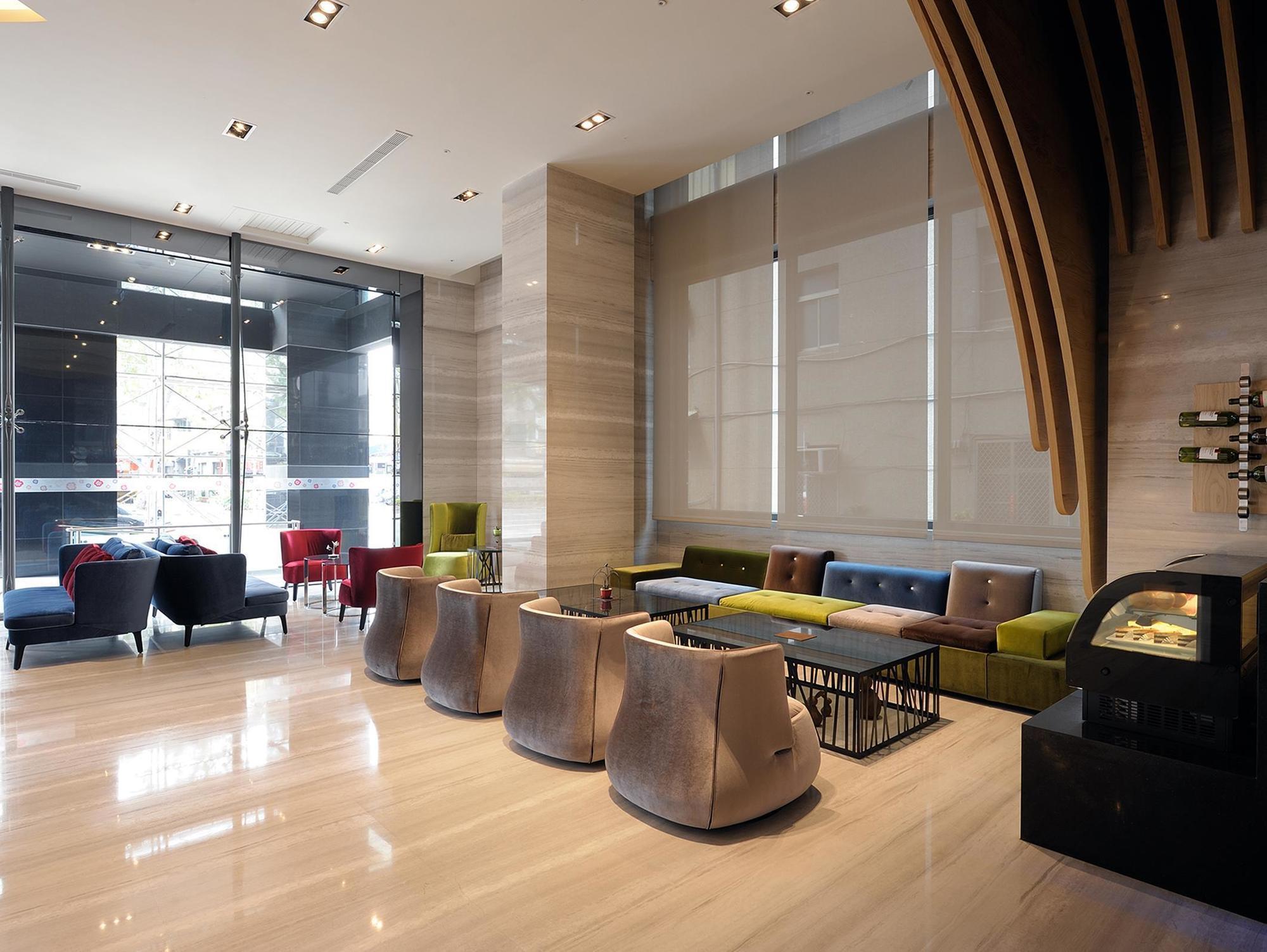 Golden Tulip Glory Fine Hotel Đài Nam Ngoại thất bức ảnh