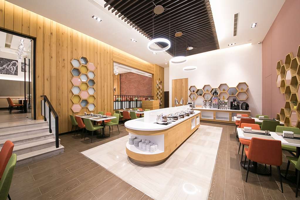 Golden Tulip Glory Fine Hotel Đài Nam Nhà hàng bức ảnh