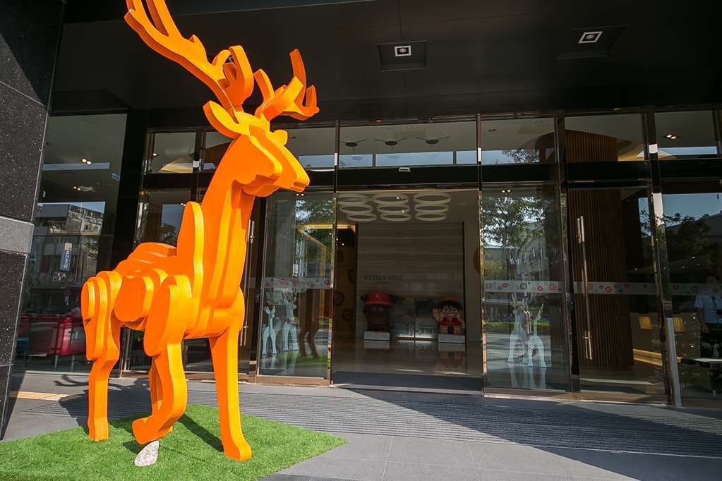 Golden Tulip Glory Fine Hotel Đài Nam Ngoại thất bức ảnh